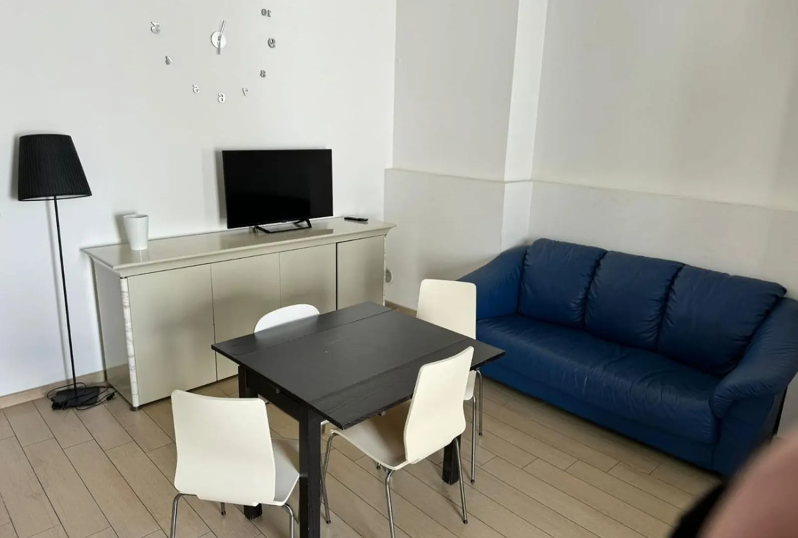 Carrassi Central Home Con Parcheggio Privato Bari