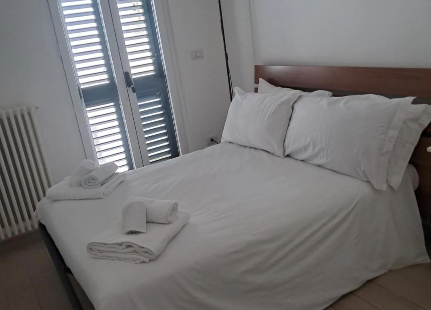 Carrassi Central Home Con Parcheggio Privato Bari 0*,  Italia